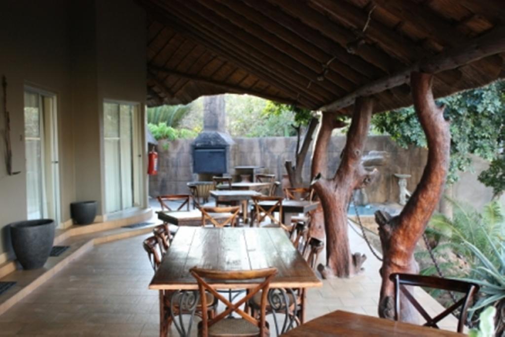 Croc River Lodge Komatipoort Zewnętrze zdjęcie