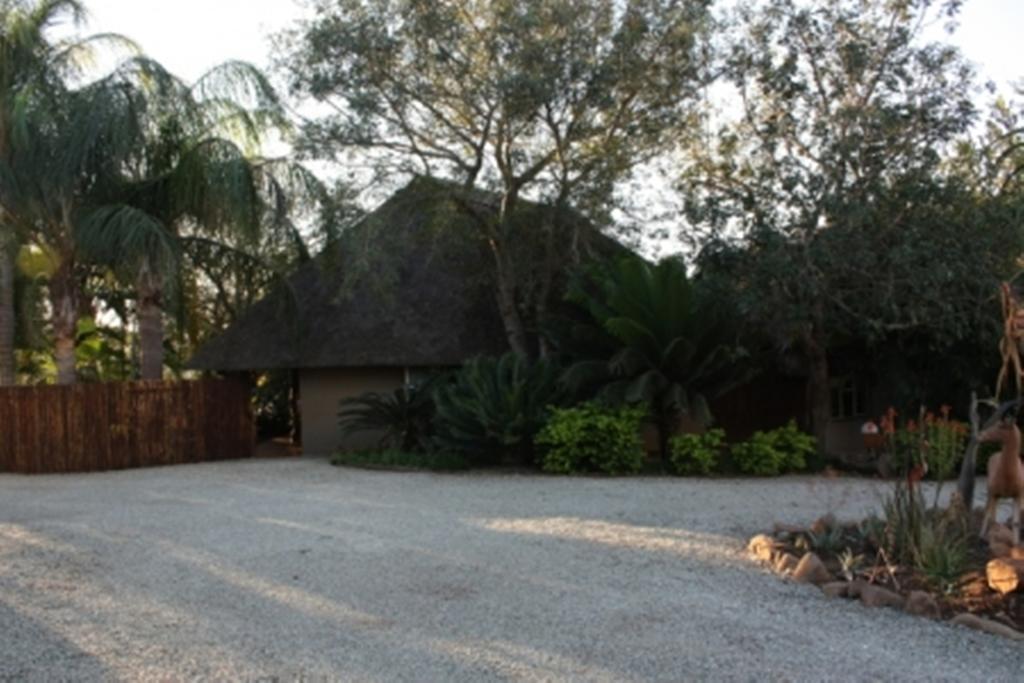 Croc River Lodge Komatipoort Zewnętrze zdjęcie